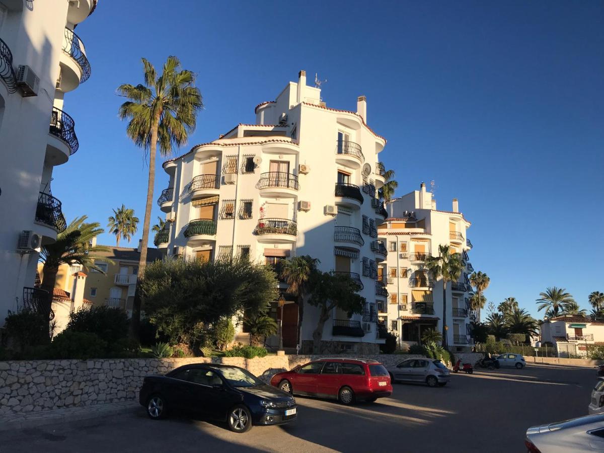 Estudio En Denia Con Piscina Y Wifi Privada, A 100 M Del Mar Екстер'єр фото