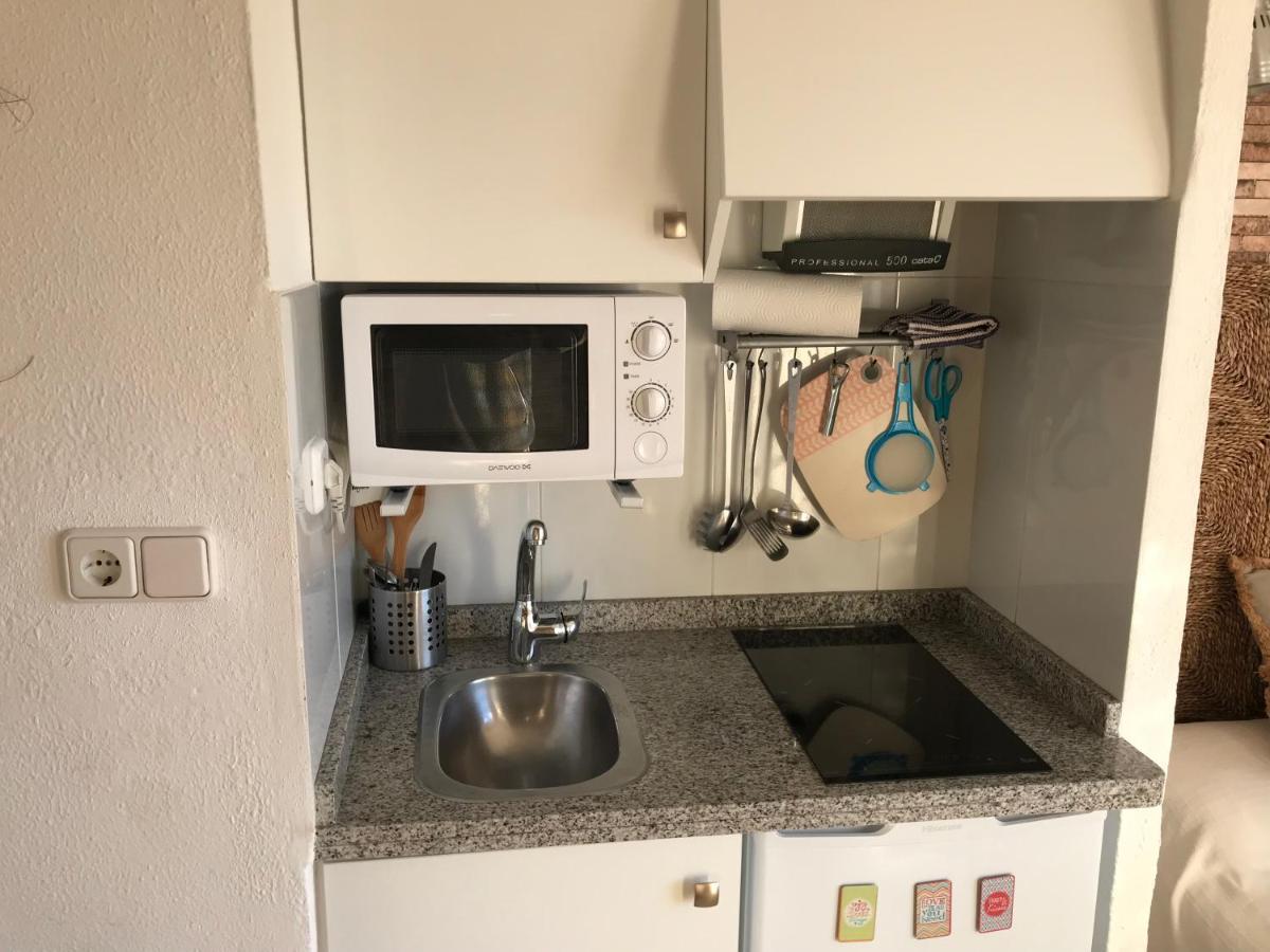 Estudio En Denia Con Piscina Y Wifi Privada, A 100 M Del Mar Екстер'єр фото
