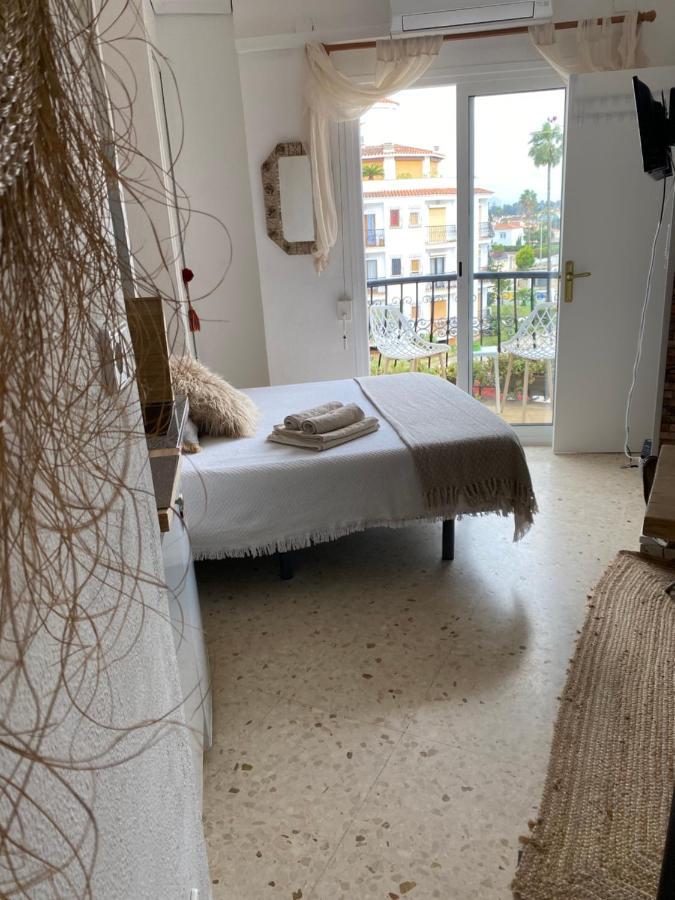 Estudio En Denia Con Piscina Y Wifi Privada, A 100 M Del Mar Екстер'єр фото